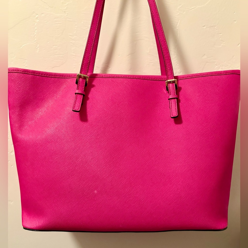 Michael Kors Fuchsia Tote Bag - Picture 2 of 6
